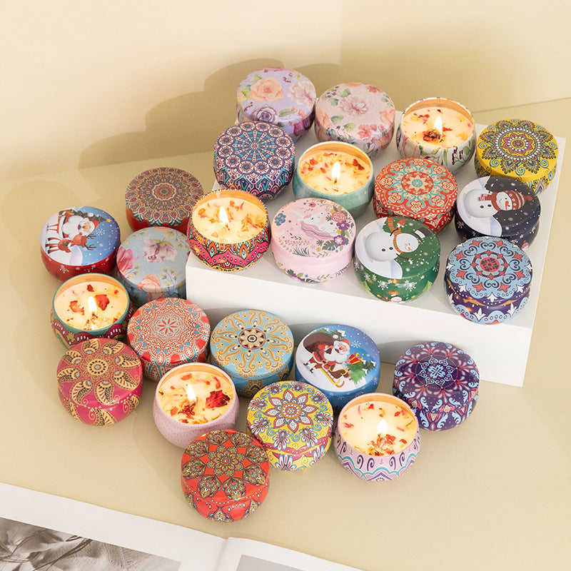 Scented Candle: Long-lasting Floral Wedding Gift