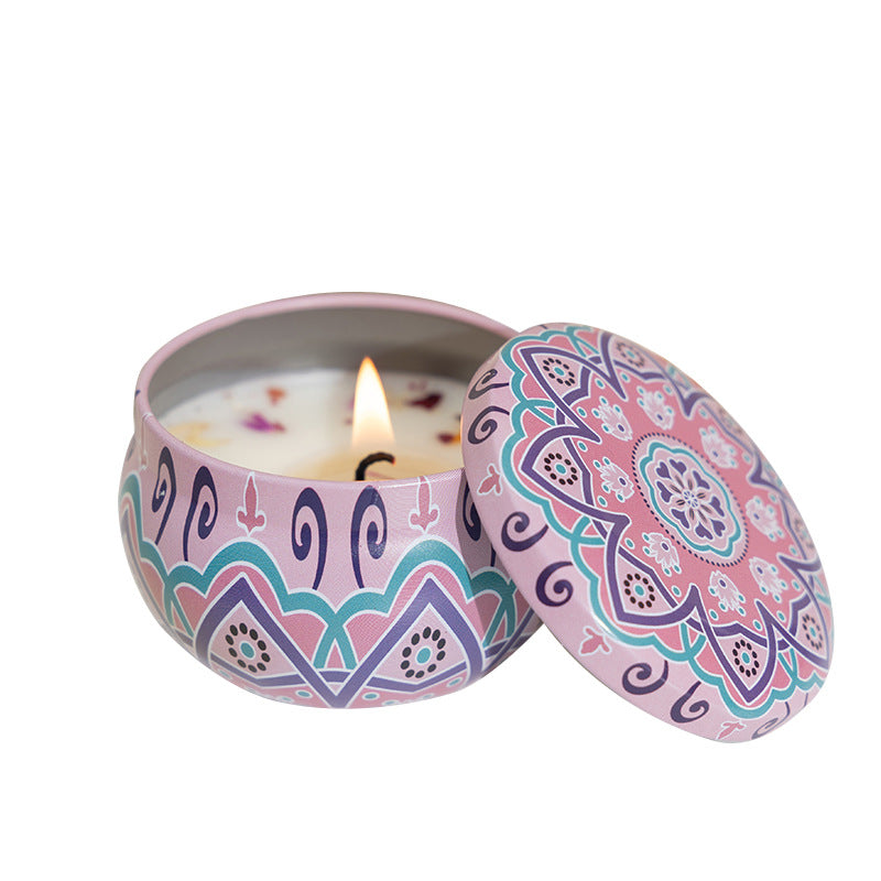 Scented Candle: Long-lasting Floral Wedding Gift