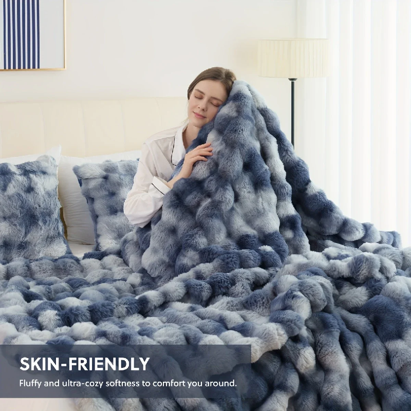 Cozy Faux Rabbit Fleece Blanket - Soft, Warm Throw for Home