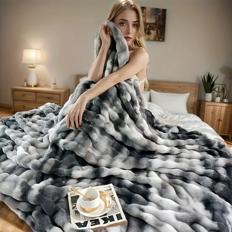 Cozy Faux Rabbit Fleece Blanket - Soft, Warm Throw for Home