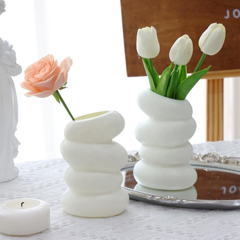 Flower Vase: Plastic Spiral Vase Nordic Style - 1/2PC Home Decor
