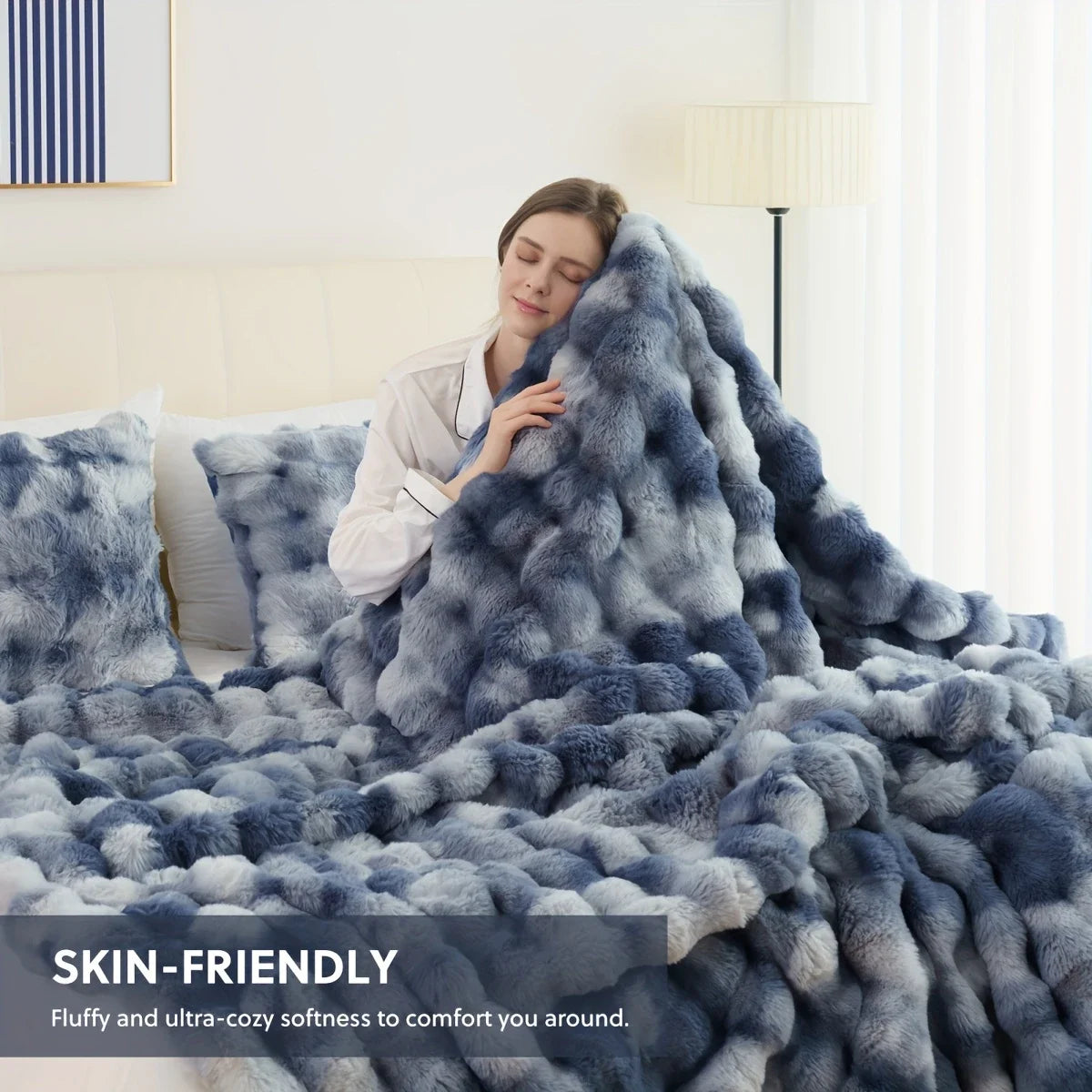 Cozy Faux Rabbit Fleece Blanket - Soft, Warm Throw for Home